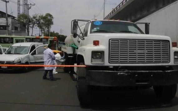 En Edomex una niña pierde la vida al ser atropellada por una pipa de agua