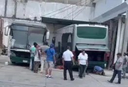 Mecánico muere aplastado por autobús en Teapa