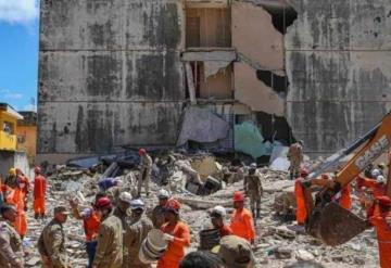 Dos muertos y cuatro desaparecidos tras colapso de edificio residencial en Brasil