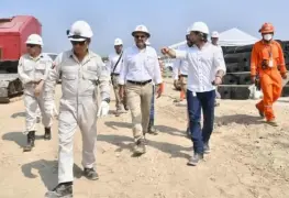 Pemex alcanza autosuficiencia energética en la producción de gasolinas