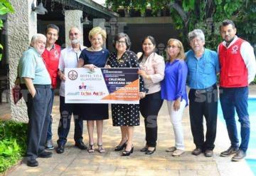 Entrega SIT donativo a la Cruz Roja Mexicana