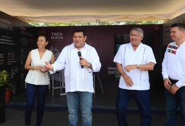 Inauguran stand del Tren Maya, en Feria de Comalcalco