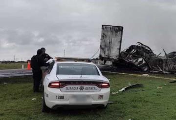 Fuerte accidente cobra la vida de 13 personas en carretera de Tamaulipas, entre ellos un bebé