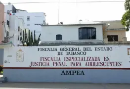 Presentan ante juez a estudiante que agredió a profesor en Cárdenas