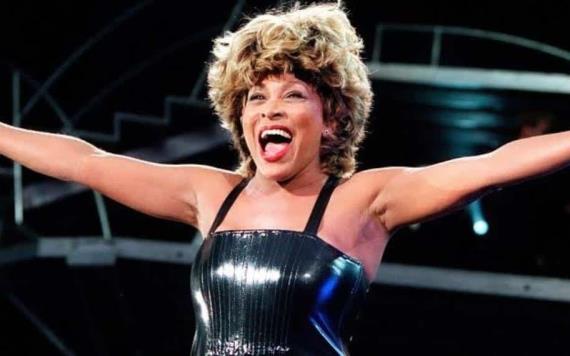 Muere Tina Turner a sus 83 años de edad.