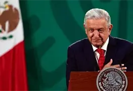 The Wall Street Journal y la "privatizaci&oacute;n" de AMLO