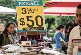 Paseo Reforma se vuelve el coraz&oacute;n de un tianguis de libros 