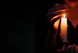 Absuelven a 12 brujos condenados a la horca en Estados Unidos