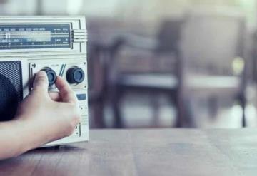 LA RADIO COMO COMPAÑERA