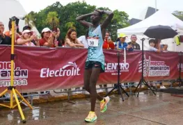 Fue un éxito el Medio Maratón de Villahermosa por las principales avenidas de la capital