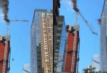 Grúa de construcción se incendia en Nueva York