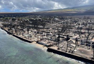 Dos mexicanos, víctimas mortales de incendios en Hawái; reporta SRE