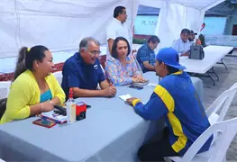 Contin&uacute;an audiencias p&uacute;blicas en Comalcalco; gobierno acerca servicios y productos a bajo costo