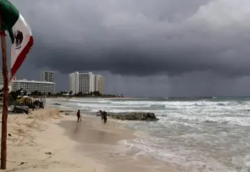 Centro del ciclón tropical Idalia se localizará frente a las costas de Quintana Roo