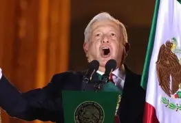 Andrés Manuel López Obrador da su penúltimo el Grito de Independencia
