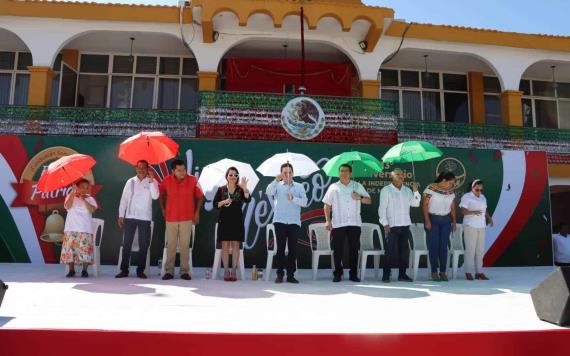 Realizan tradicional Desfile Cívico del 16 de septiembre en Cunduacán