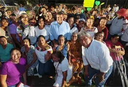 Javier May realizo una exitosa visita en Para&iacute;so