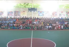 Ceremonia de premiación e inauguración de la Liga Infantil y Juvenil de Basquetbol Olmeca Maya