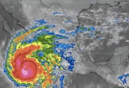 Huracán Norma cobró fuerza y volvió a convertirse en tormenta categoría 3