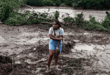 Daños después del Huracán Otis en Acapulco, Guerrero