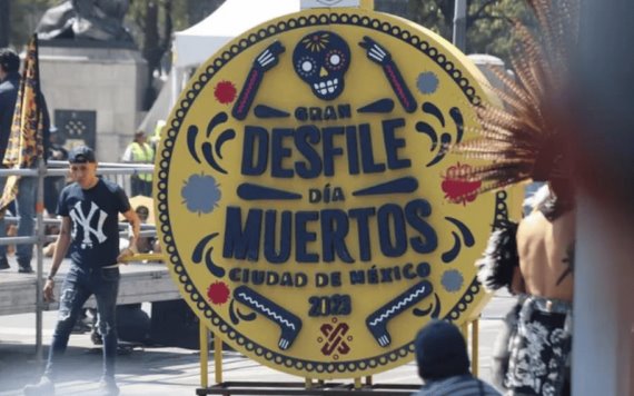 Desfile multitudinario del Día de Muertos en CDMX. VIDEO