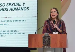 Disertan conferencia Nuevos Paradigmas de la Salud mental