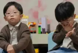 Video: Niño coreano conmueve al mundo por su triste historia