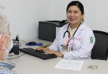 Ofrece IMSS Tabasco estrategias educativas para fortalecer la salud del hombre