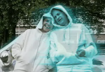 Artista se casará con un holograma creado mediante IA