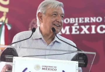 AMLO anuncia que pensión para discapacitados será un derecho constitucional