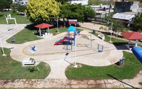 Inaugura Centro rehabilitación en caseta de vigilancia y dos parques en zona rural