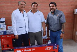 Gobierno de Comalcalco celebra emotiva posada a delegados, subdelegados y jefes de sector