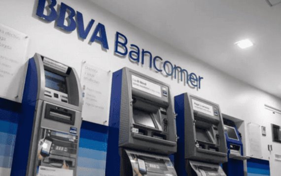 BBVA cobrará a sus propios clientes comisión por retiro de dinero en 2024, ¿Cómo evitarlo?