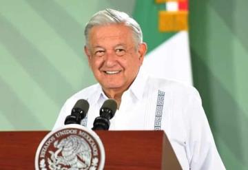 AMLO es declarado "héroe nacional" en Motul, Yucatán.