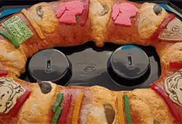 Edici&oacute;n especial de la Rosca de la 4T con las im&aacute;genes de AMLO y Sheinbaum