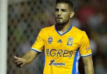 Andy Delort, exjugador de Tigres, se desplomó en pleno partido en Qatar