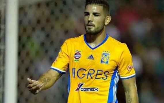 Andy Delort, exjugador de Tigres, se desplomó en pleno partido en Qatar