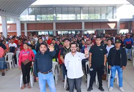 Realizan entrega de tarjetas del Programa J&oacute;venes Construyendo el Futuro en Colmalcalco