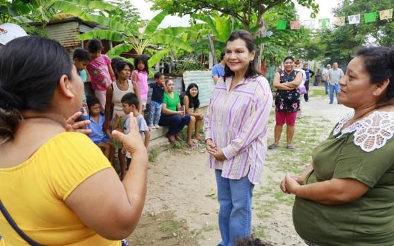 Transforma Centro vida de familias con programa de pisos de cemento