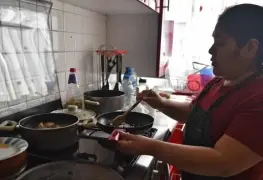 ¿Cuánto se le debe pagar a una trabajadora del hogar en 2024?