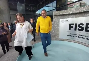 Xóchitl denuncia a Sheinbaum por supuestos moches a Notimex para su precampaña