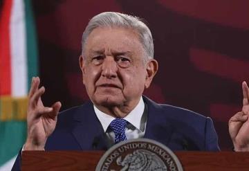 "Mercenario y peón de la DEA": AMLO a periodista por revelar supuesto financiamiento del narco en su campaña de 2006