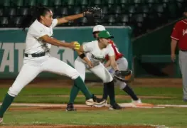 La primera jugadora del estado en la Liga Mexicana de Softbol Las Olmecas de Tabasco