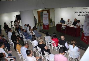 Presentan libro Actas de cabildo del H.Ayuntamimento de Centro 1954-2000