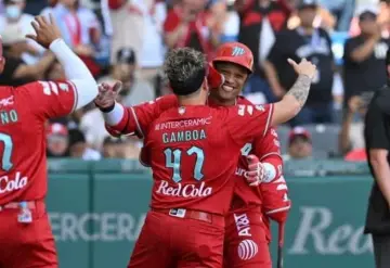 Diablos ganó ante Yankees con actuación sublime del dominicano Canó, que marcó el camino de la victoria