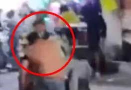 En pleno viacrusis arman pelea campal en Iztapalapa