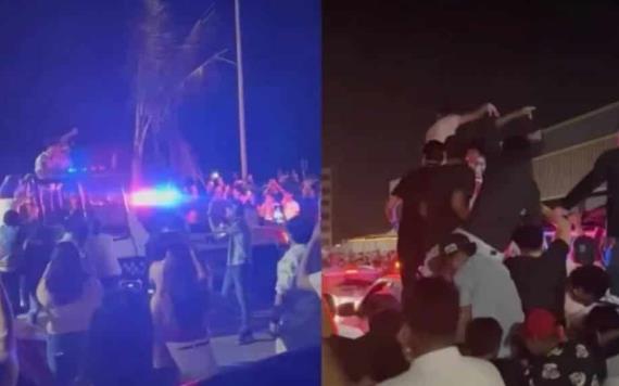 ¿Estuvo buena la fiesta? Jóvenes en Coatzacoalcos bailan arriba de una patrulla estatal