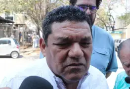 "Nunca más un trato indigno a los trabajadores al servicio del Estado": Javier May