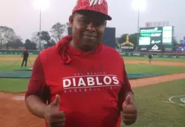 El pelotero mexicano tiene que sobrevivir y hacerse más fuerte recalcó el coach paraiseño Carlos Sievers