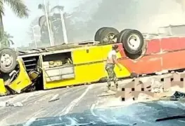 Fatal accidente deja muertos y pasajeros heridos; la mayoría son de Jonuta